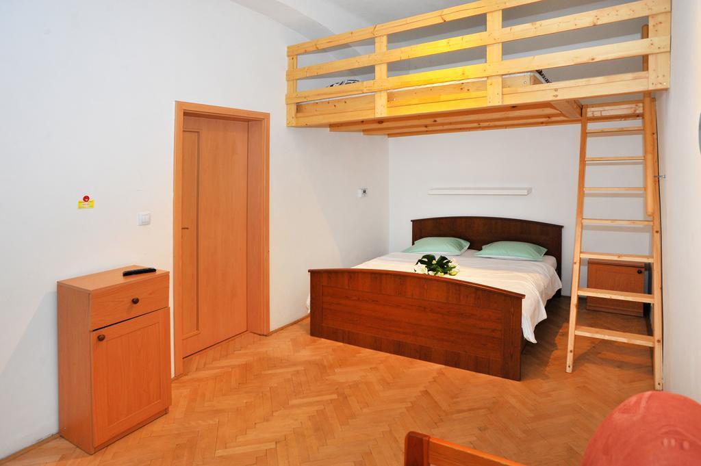 Condo In Vinohrady Prag Eksteriør billede